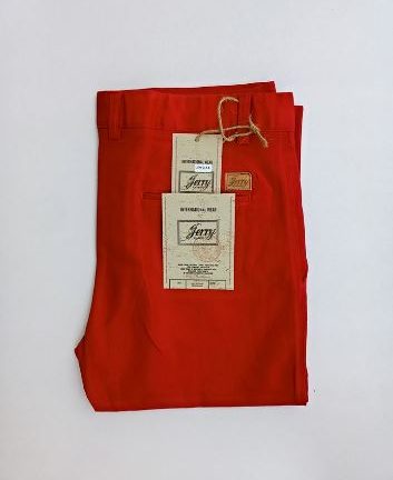 Red chino pant