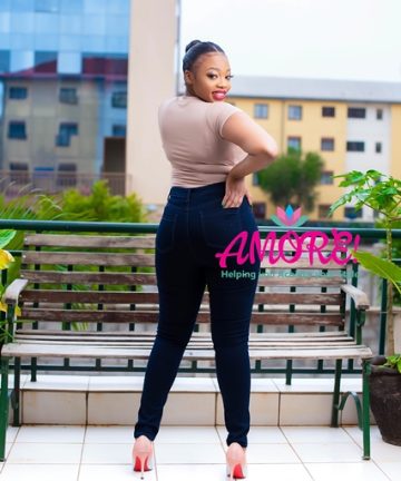 Dark blue highwaist jeans