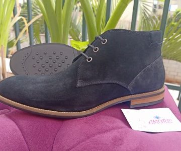Black chukka boot