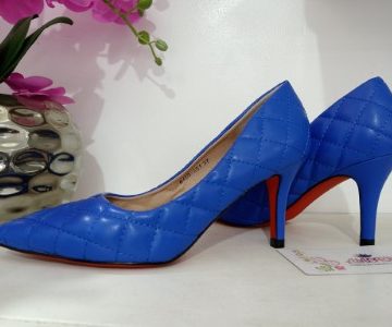 Royal blue diagonal printed heel