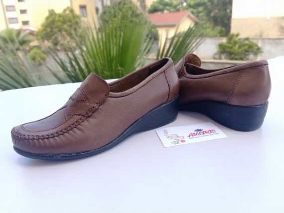 Coffee brown low wedge mocassin