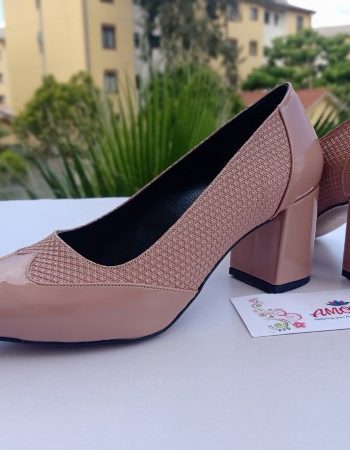 Pink pointed printed block heel