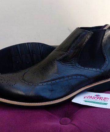 Black brogue chelse boot