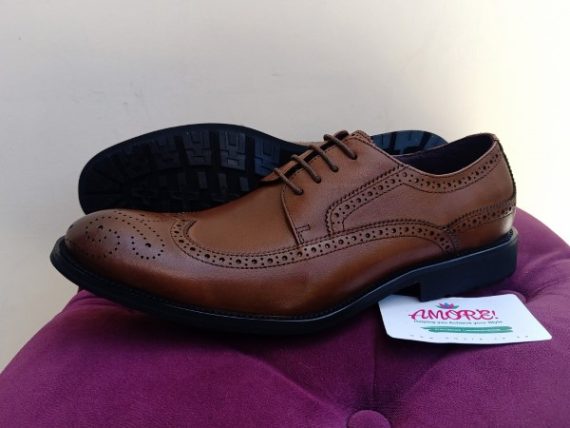Dark brown oxford suit shoe