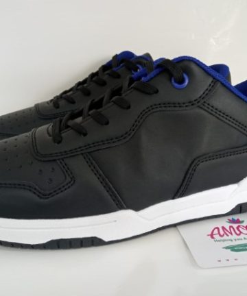 Black sneaker with white sole