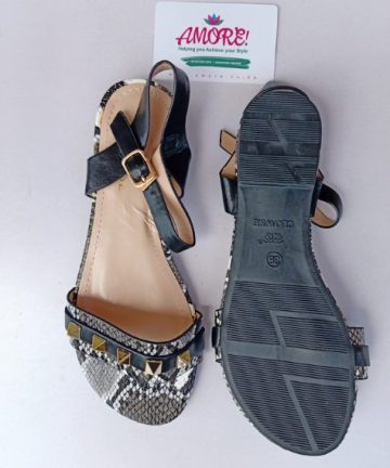 Black white sandal