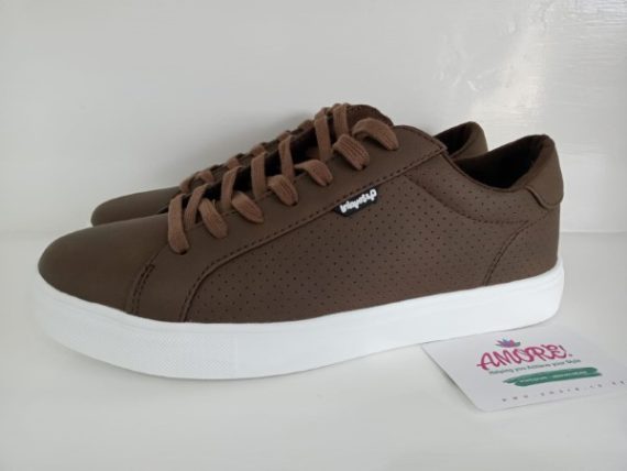 UN Brown sneaker with white sole