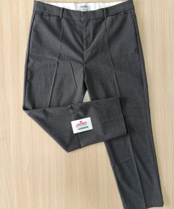 White Chino Pant With Zip Pockets.jpeg