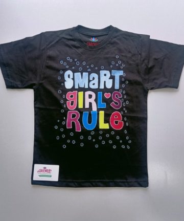Black smart girl tee