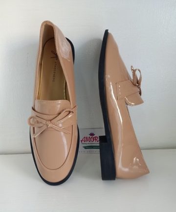 Brown wetlook moccasin