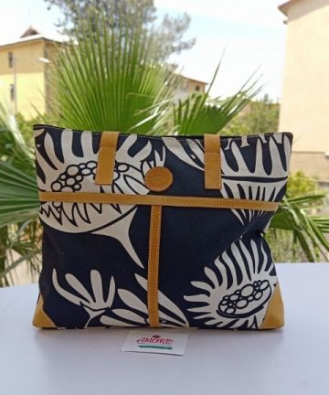 Black floral rectangular bag