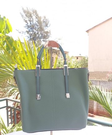 Green tote bag